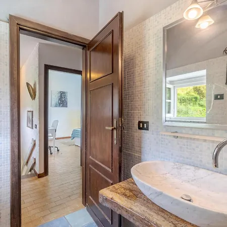 Ferienhaus La Pescosa Isola (Liguria)