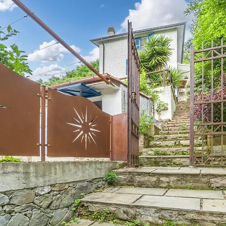 La Pescosa Vakantiehuis Isola (Liguria)